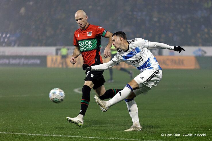 In beeld: PEC Zwolle gaat onderuit tegen NEC - Foto: Hans Smit