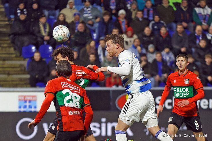 In beeld: PEC Zwolle gaat onderuit tegen NEC - Foto: Hans Smit