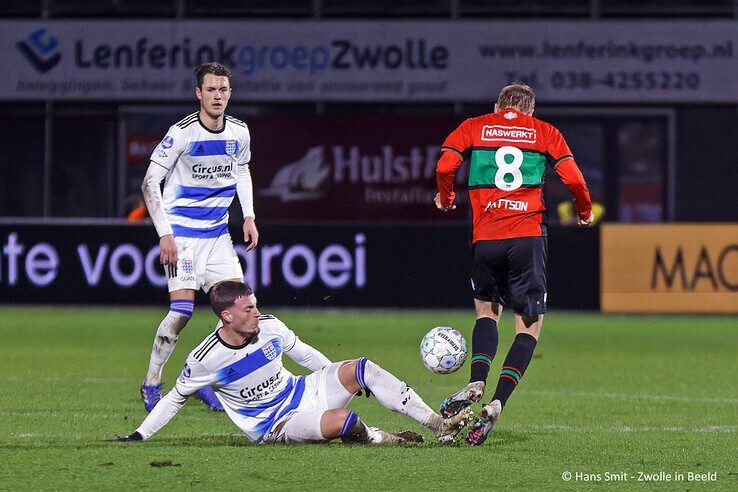 In beeld: PEC Zwolle gaat onderuit tegen NEC - Foto: Hans Smit