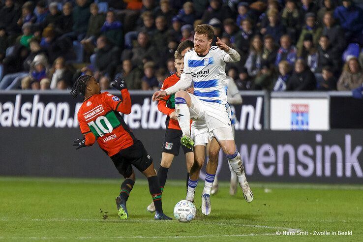 In beeld: PEC Zwolle gaat onderuit tegen NEC - Foto: Hans Smit