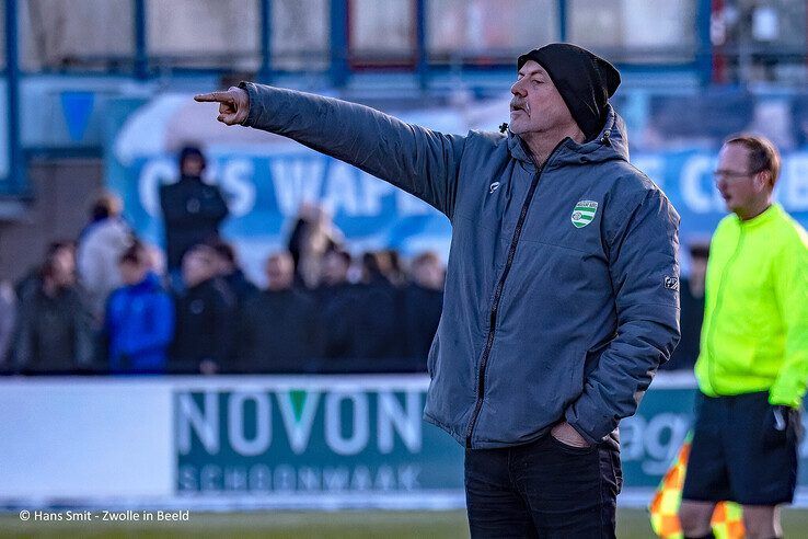 Focus op amateurvoetbal: ZAC wint stadsderby van buurman Zwolsche Boys - Foto: Hans Smit