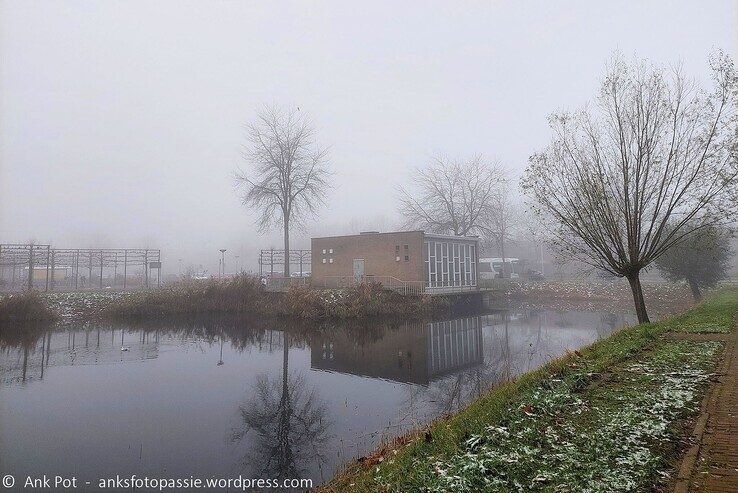 Hoek Merwedelaan - Rijnlaan in december 2023. - Foto: Ank Pot