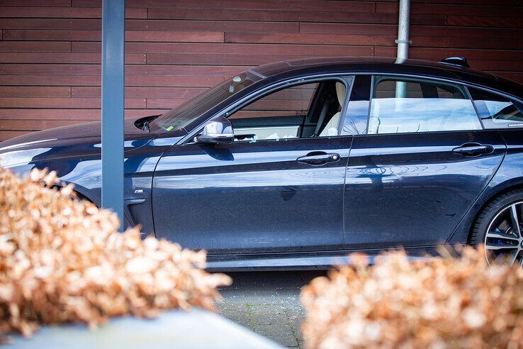 BMW-bandieten gaan op strooptocht door Stadshagen, zeker vier auto’s opengebroken - Foto: Hugo Janssen