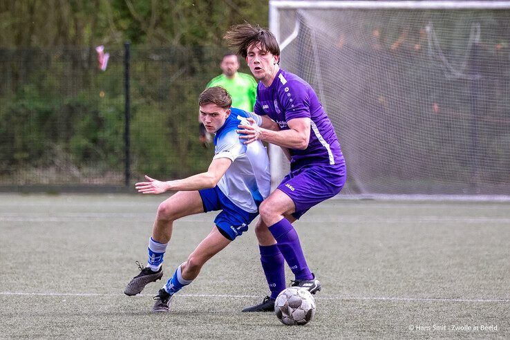 In beeld: ZAC laat belangrijke punten liggen tegen Dieze West - Foto: Hans Smit