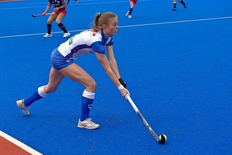 In beeld: Zwolse hockeyvrouwen stevenen af op kraker om derde plek eind volgende maand - Foto: Bob Koning