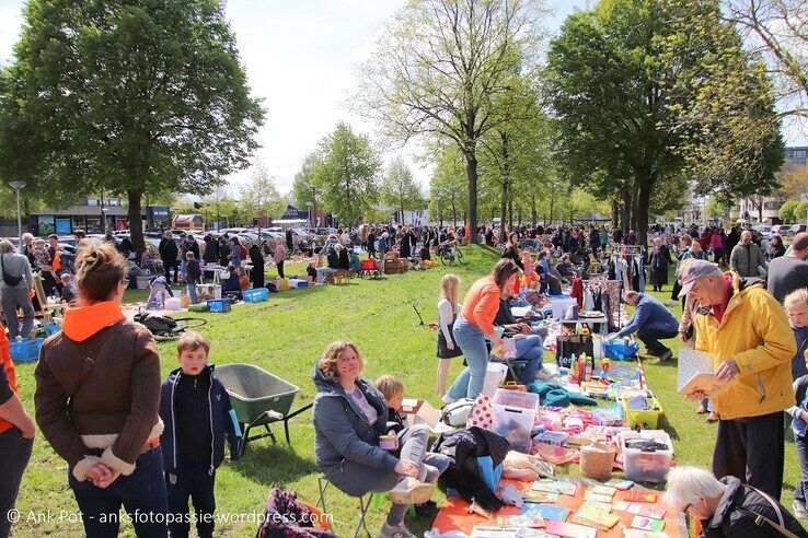 In beeld: Aa-landen bijt de spits af met Koningsdag - Foto: Ank Pot