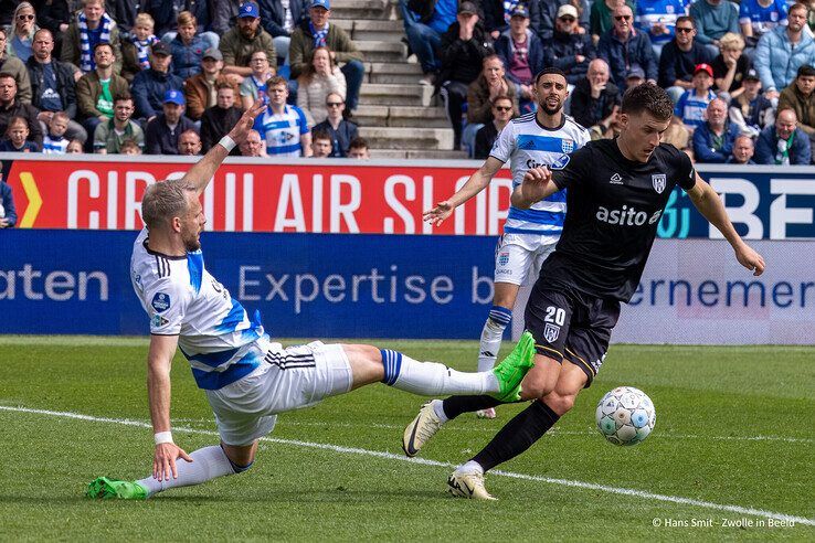 PEC Zwolle zeker van lijfsbehoud na winst op Heracles - Foto: Hans Smit