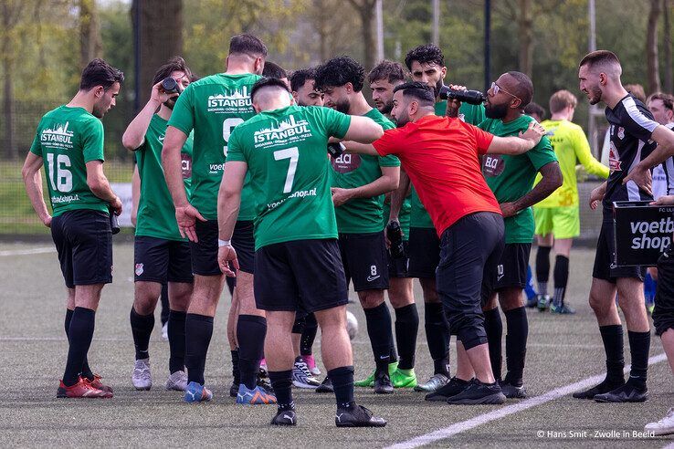 In beeld: FC Ulu Spor laat punten liggen in belangrijk duel - Foto: Hans Smit