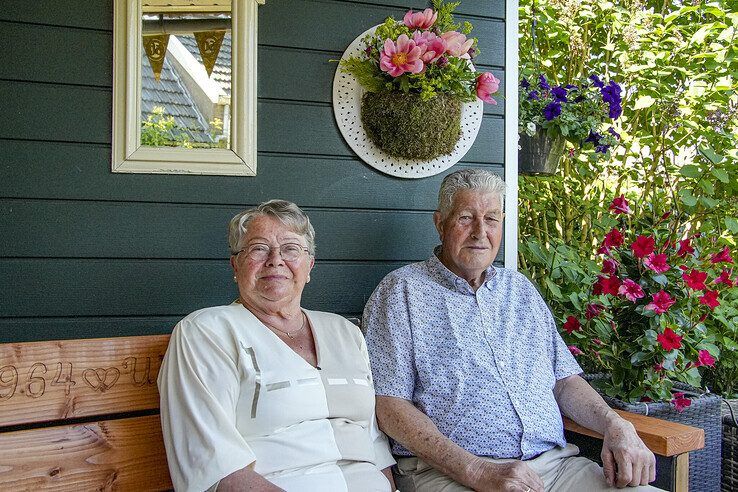 Willem en Lien Kok uit Zwolle-Zuid 60 jaar getrouwd - Foto: Obbe Bakker