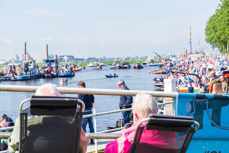 In beeld: 60.000 bezoekers verwacht op Nationale Sleepbootdagen in Zwartsluis - Foto: Peter Denekamp