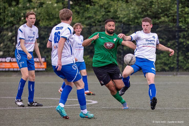 FC Ulu Spor won met 3-1 van Wapenveld. - Foto: Hans Smit