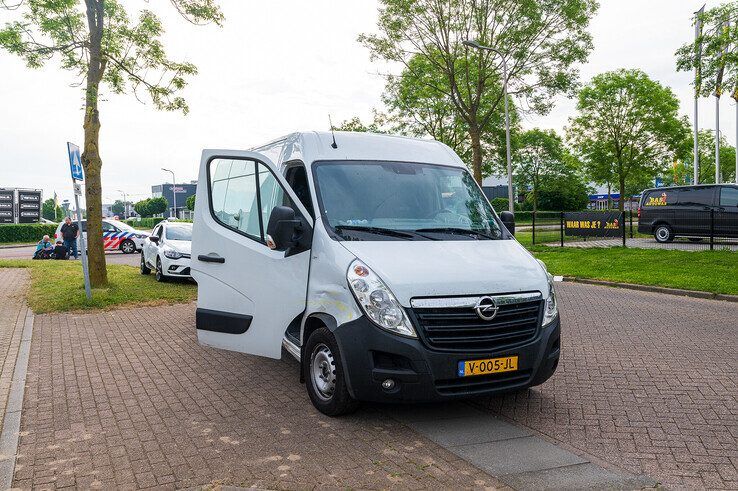 Motorrijder gewond na botsing in Marslanden - Foto: Peter Denekamp