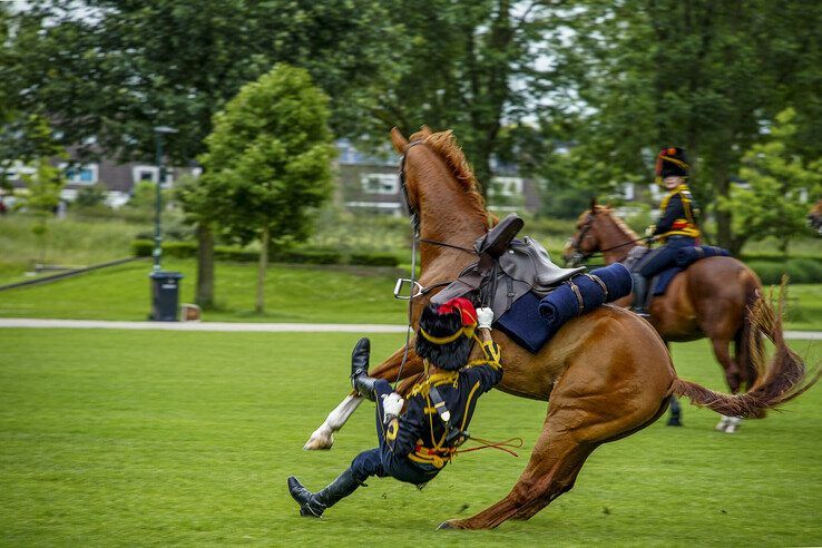 In beeld: Luchtafweergeschut en kanonschoten bij provinciehuis Overijssel - Foto: Obbe Bakker