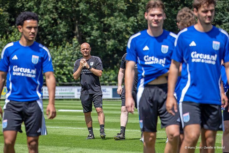 In beeld: Eerste training van nieuwe seizoen zit erop voor PEC Zwolle, zaterdag eerste oefenpot - Foto: Hans Smit