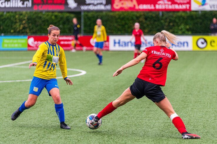 In beeld: Berkel te sterk voor Be Quick ’28, geen topklasse vrouwenvoetbal in Zwolle - Foto: Peter Denekamp