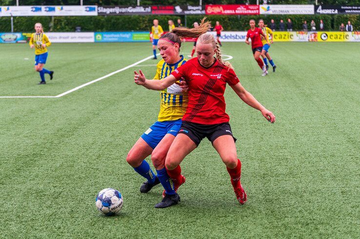 In beeld: Berkel te sterk voor Be Quick ’28, geen topklasse vrouwenvoetbal in Zwolle - Foto: Peter Denekamp