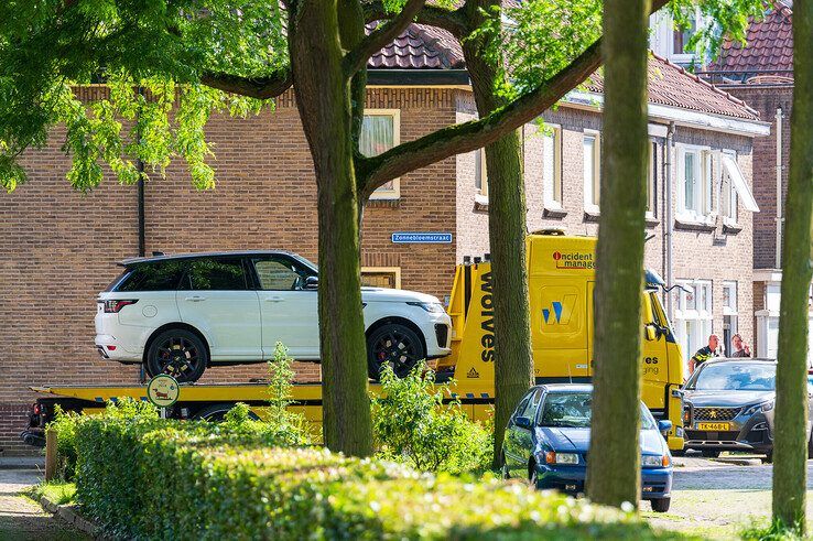 Politie gaat ervan uit dat schot gelost is in Assendorp, schutter nog spoorloos - Foto: Peter Denekamp