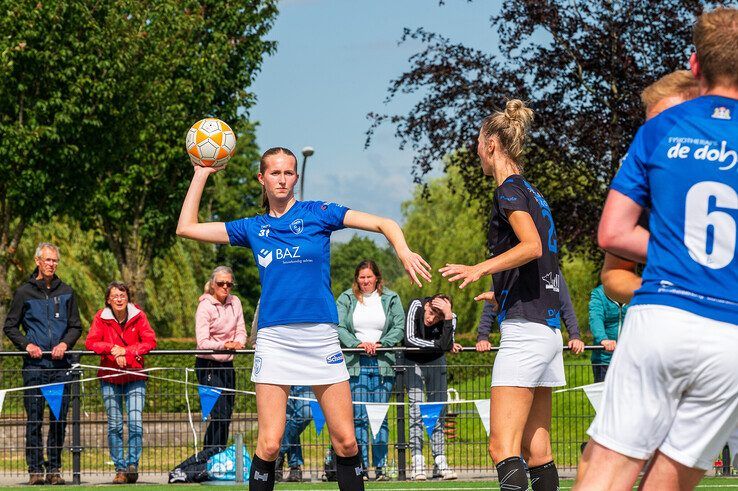 In beeld: Sparta Zwolle grijpt naast promotie naar Ereklasse door ‘collectieve off-day’ - Foto: Peter Denekamp