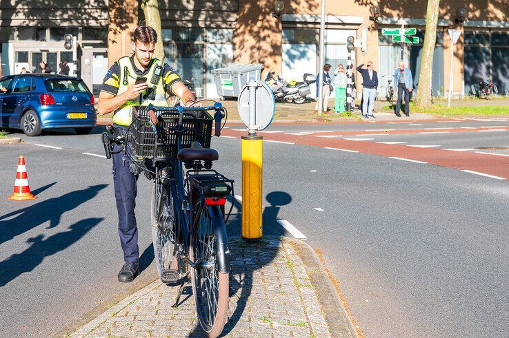 Pizzabezorger schept fietsster in Dieze - Foto: Peter Denekamp