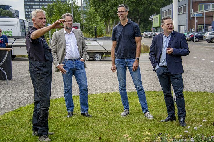 Ondernemers maken bedrijventerrein Grote Voort stukje groener - Foto: Obbe Bakker