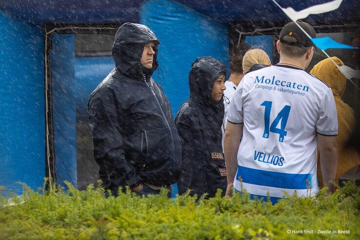 In beeld: Duizenden fans nemen kijkje achter de schermen bij PEC Zwolle - Foto: Hans Smit