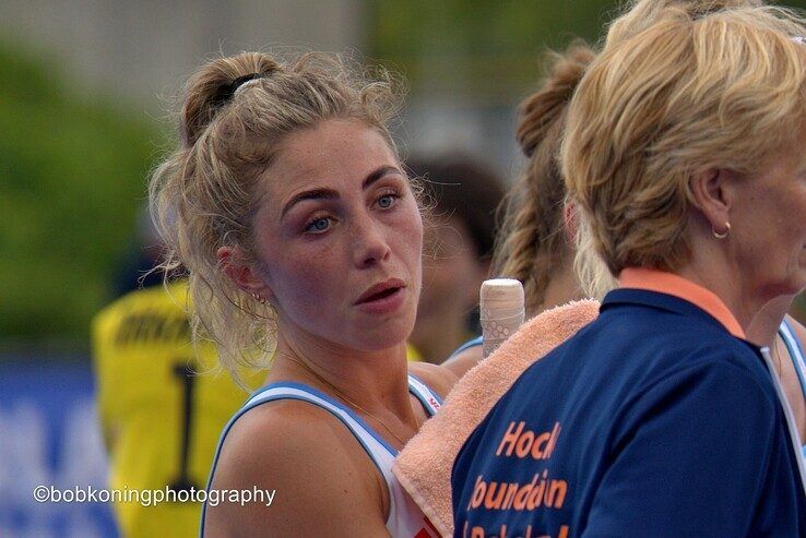 In beeld: Oranje Dames en Heren winnen uitzwaaiwedstrijden in Zwolle - Foto: Bob Koning