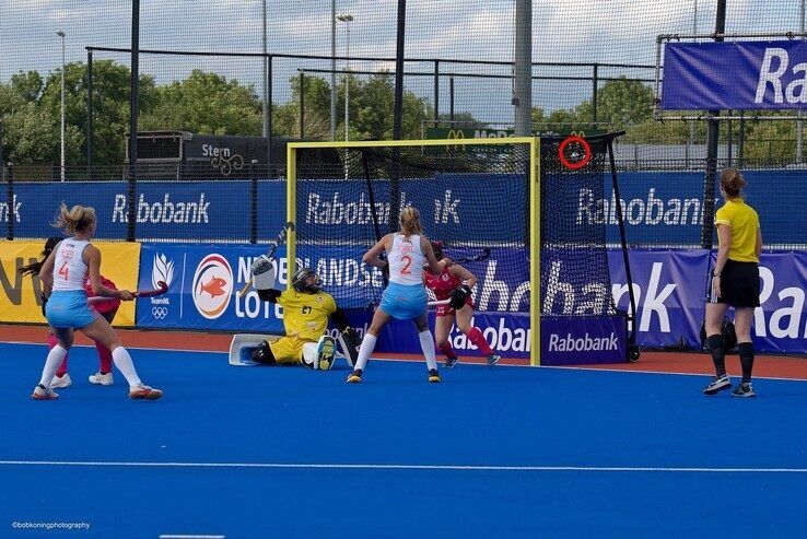 In beeld: Oranje Dames en Heren winnen uitzwaaiwedstrijden in Zwolle - Foto: Bob Koning