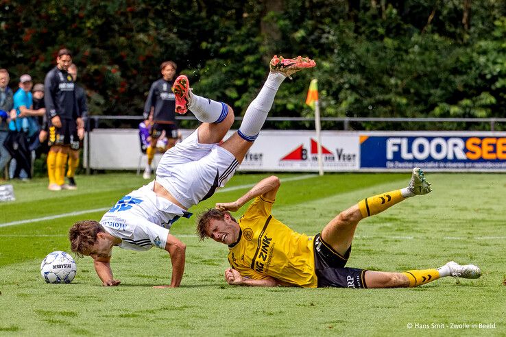 In beeld: PEC Zwolle verliest oefenduel van Horsens - Foto: Hans Smit