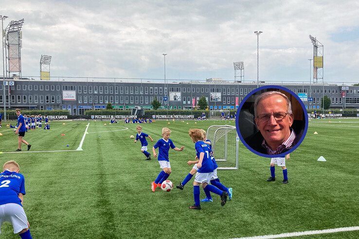 Een van m’n kleinzonen mocht meedoen aan een voetbalkamp van PEC. - Foto: Dick Algra