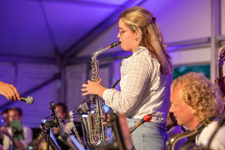 In beeld: Stadshagenfestival gestart met concert van Thomas Orkest - Foto: Ruben Meinten