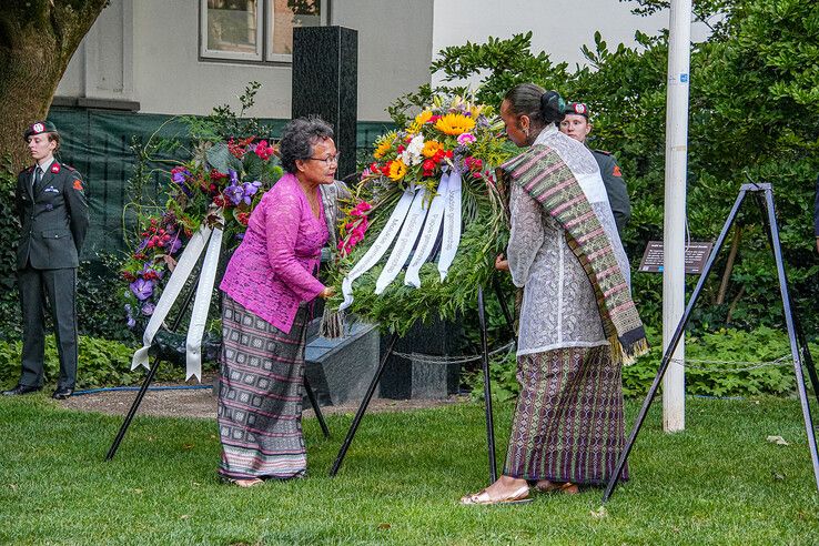 In beeld: Gevallenen Oost-Azië herdacht in Park Eekhout - Foto: Obbe Bakker