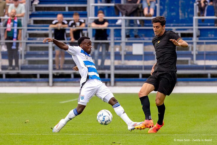 In beeld: PEC Zwolle verliest in eigen huis van Venezia FC - Foto: Hans Smit