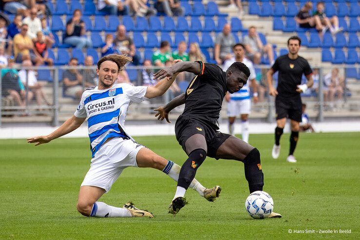 In beeld: PEC Zwolle verliest in eigen huis van Venezia FC - Foto: Hans Smit