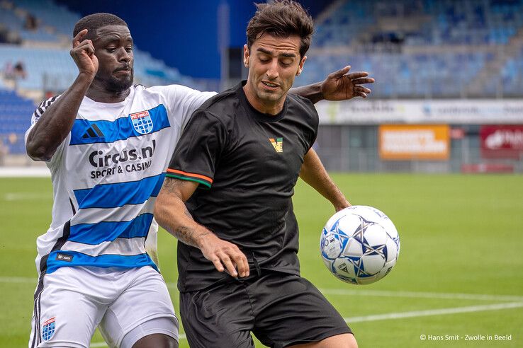 In beeld: PEC Zwolle verliest in eigen huis van Venezia FC - Foto: Hans Smit