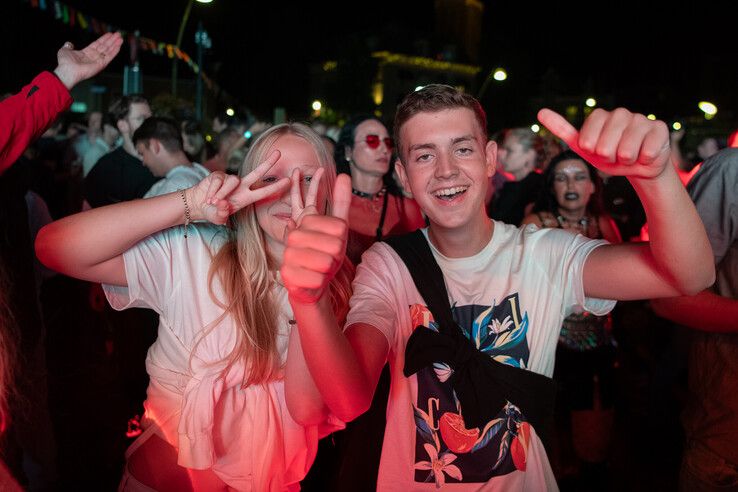 In beeld: Grote drukte in binnenstad bij Straatfestival - Foto: Geertjan Kuper