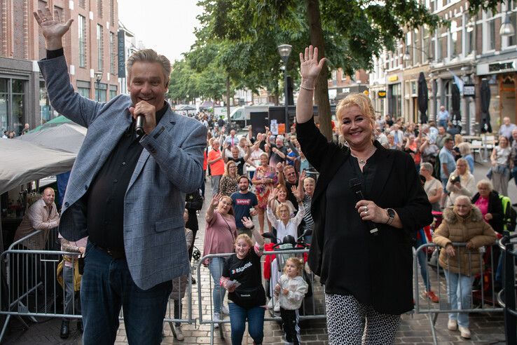 In beeld: Grote drukte in binnenstad bij Straatfestival - Foto: Geertjan Kuper