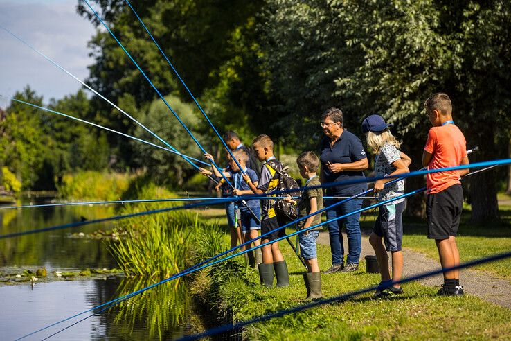 Zomerviskaravaan in Stolwijk. - Foto: Sportvisserij Nederland