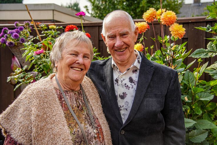 Anne en Roel Huizing zijn 60 jaar getrouwd. - Foto: Obbe Bakker