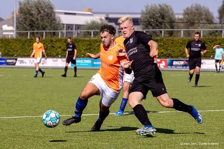 In beeld: CSV ’28 verslaat Vevo in bekerduel met 6-0 - Foto: Hans Smit