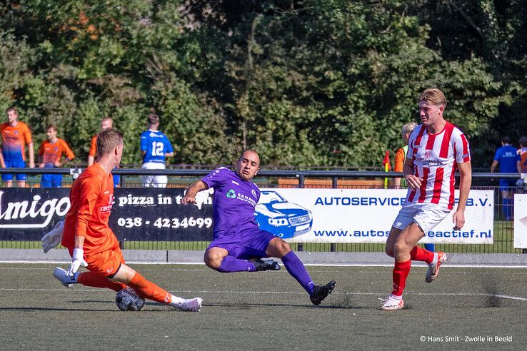 Dieze West begint nieuwe seizoen met flinke nederlaag - Foto: Hans Smit