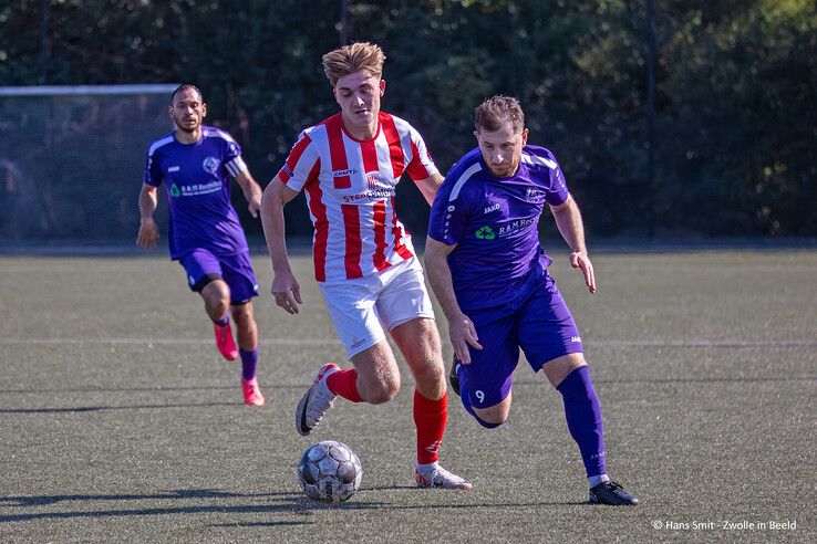 Dieze West begint nieuwe seizoen met flinke nederlaag - Foto: Hans Smit