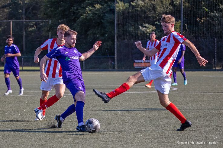 Dieze West begint nieuwe seizoen met flinke nederlaag - Foto: Hans Smit