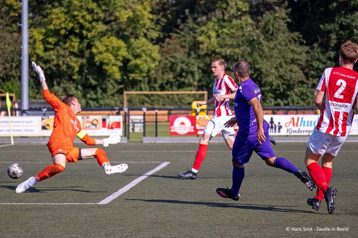 Dieze West begint nieuwe seizoen met flinke nederlaag - Foto: Hans Smit