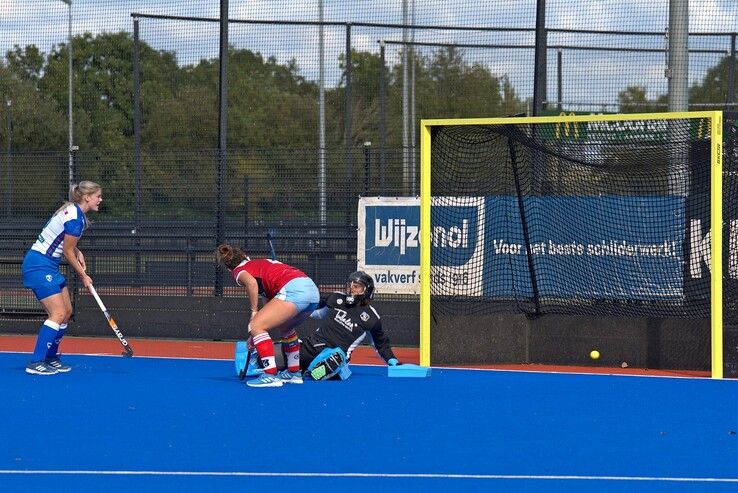 In beeld: Zure zondag voor Zwolse hockeyvrouwen - Foto: Bob Koning