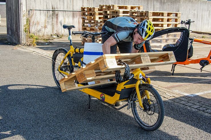 In beeld: Nederlands Kampioenschap voor Fietskoeriers in Zwolse spoorzone - Foto: Obbe Bakker