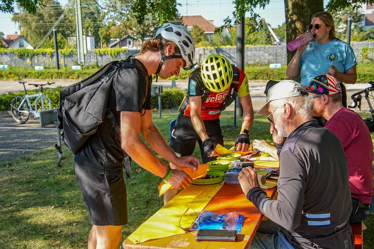 In beeld: Nederlands Kampioenschap voor Fietskoeriers in Zwolse spoorzone - Foto: Obbe Bakker