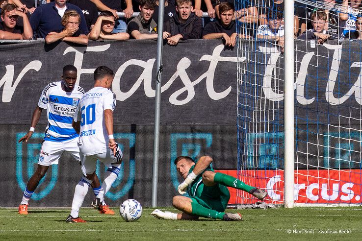 In beeld: PEC Zwolle zonder te scoren langs Almere City - Foto: Hans Smit