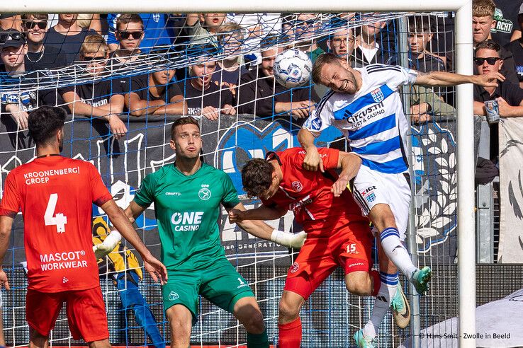 In beeld: PEC Zwolle zonder te scoren langs Almere City - Foto: Hans Smit