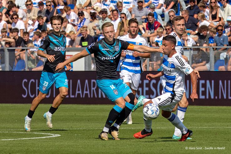 In beeld: PEC Zwolle pakt eerste punten van seizoen tegen Heracles - Foto: Hans Smit