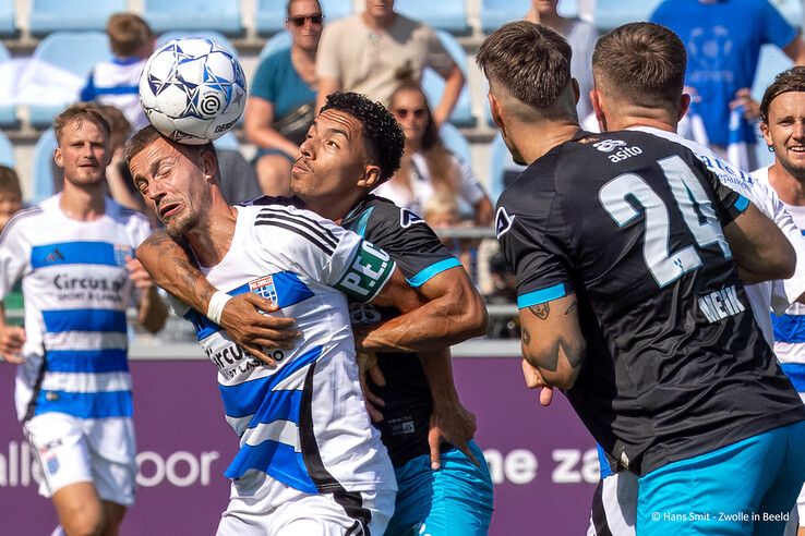 In beeld: PEC Zwolle pakt eerste punten van seizoen tegen Heracles - Foto: Hans Smit